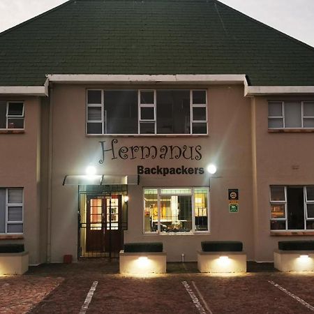 Hermanus Backpackers & Budget Accommodation Экстерьер фото
