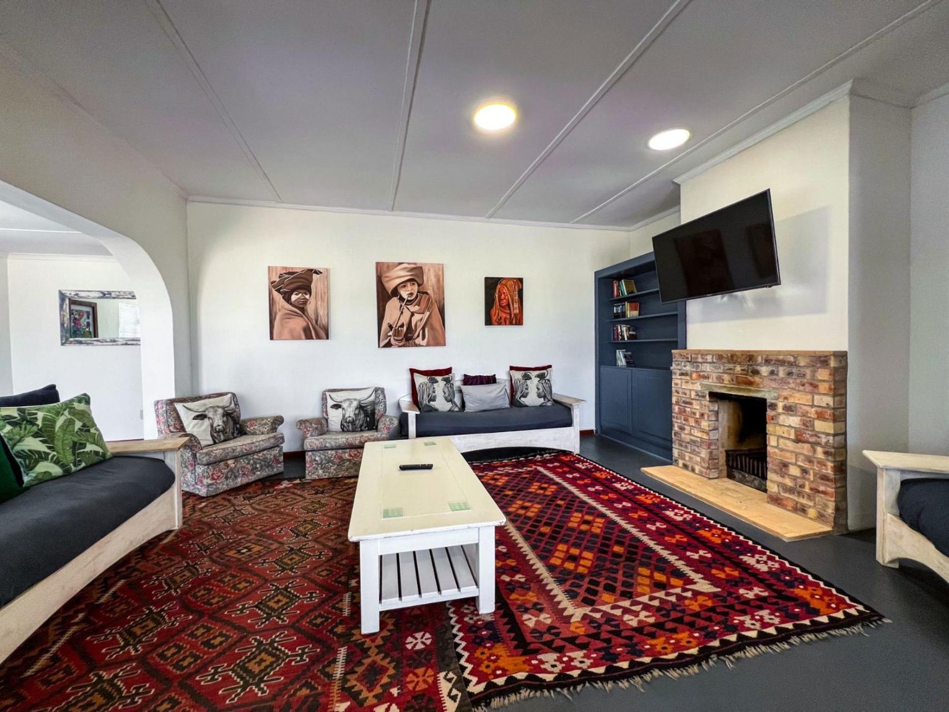 Hermanus Backpackers & Budget Accommodation Экстерьер фото