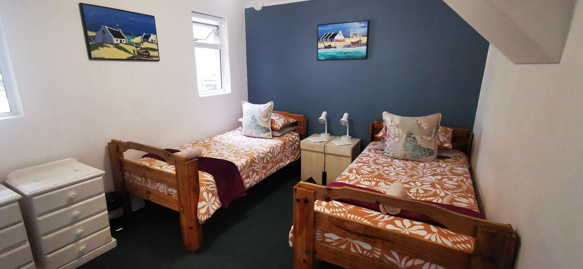 Hermanus Backpackers & Budget Accommodation Экстерьер фото