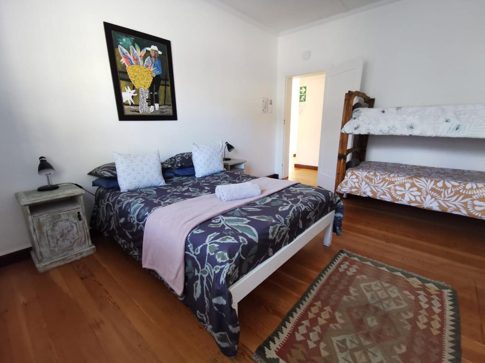 Hermanus Backpackers & Budget Accommodation Экстерьер фото