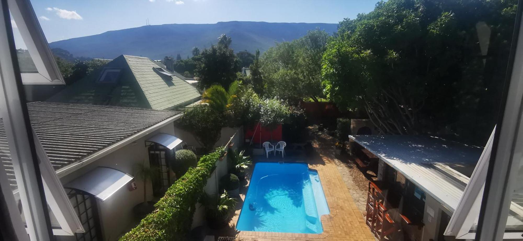 Hermanus Backpackers & Budget Accommodation Экстерьер фото